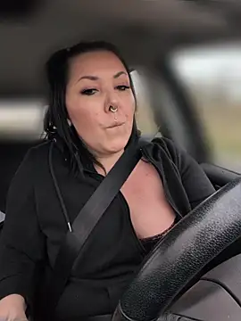 -BonnieBlack- online show from 04/13/26, 08:18