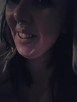 -BonnieBlack- online show from 04/02/26, 04:08