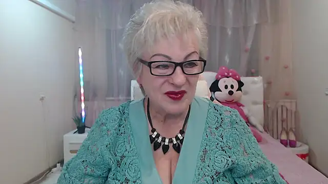 KayleSmoll online show from 09/10/25, 06:18