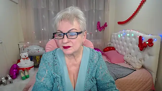 KayleSmoll online show from 03/06/25, 04:52