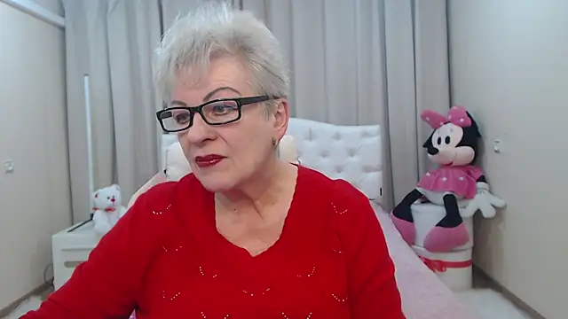 KayleSmoll online show from 02/16/26, 07:34