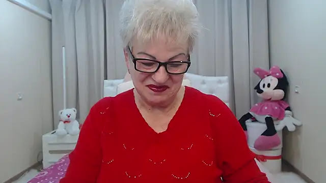 KayleSmoll online show from 02/17/26, 07:55