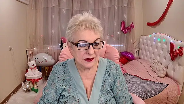 KayleSmoll online show from 03/20/25, 04:51