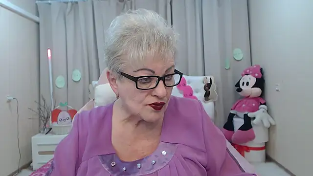 KayleSmoll online show from 04/03/26, 06:47