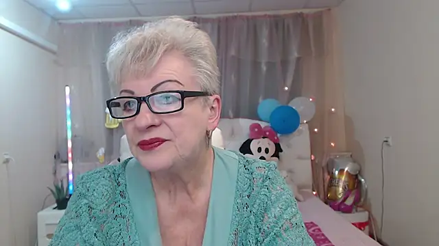 KayleSmoll online show from 09/27/25, 06:25