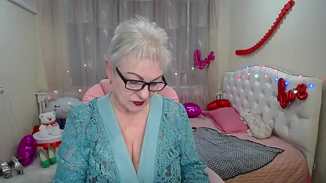 KayleSmoll online show from 03/05/25, 05:18