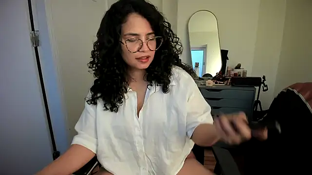 cinnamon rosa online show from 02/26/25, 11:19