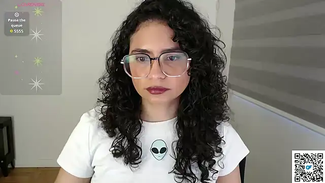 cinnamon rosa online show from 10/16/25, 10:29