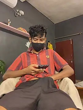 richardjames95 online show from 11/20/25, 06:41