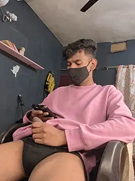 richardjames95 online show from 12/04/25, 07:02