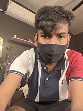 richardjames95 online show from 02/11/26, 03:56