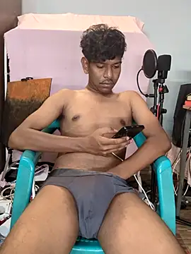 richardjames95 online show from 10/07/25, 07:48