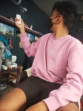 richardjames95 online show from 03/06/26, 12:11