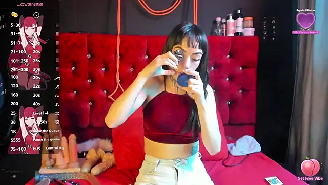 Snapshot of Alice_ch1 chatting on 03/01/25, 04:44 Alice ch1 online show from 03/01/25, 04:44