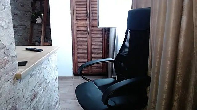 Wild Gladiator online show from 11/22/25, 06:01