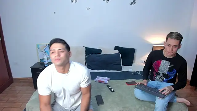 Luciano and Marlon online show from 02/26/25, 01:54