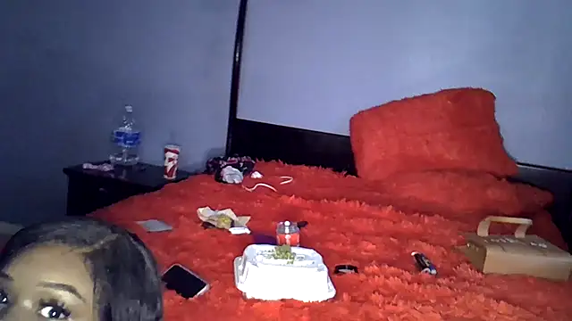 Snapshot of Bree32347 chatting on 12/13/24, 12:31 Bree32347 online show from 12/13/24, 12:31