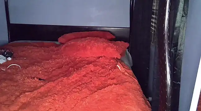 Snapshot of Bree32347 chatting on 12/13/24, 03:38 Bree32347 online show from 12/13/24, 03:38