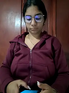 Sofythom1 online show from 02/04/26, 02:50