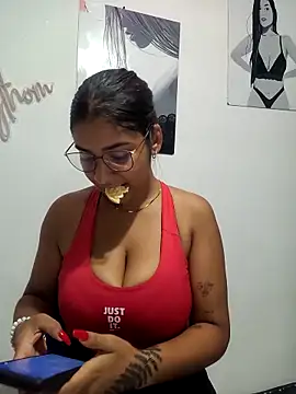 Sofythom1 online show from 10/24/25, 01:48