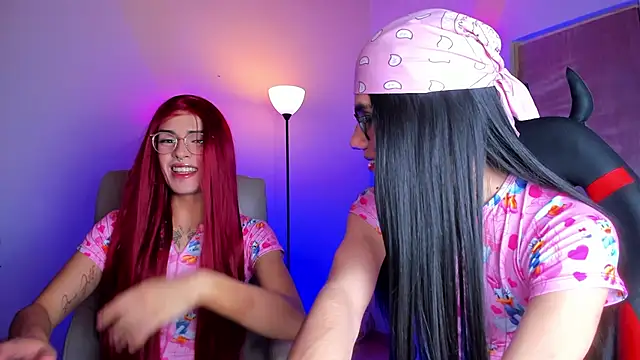 Kaarla    online show from 02/01/25, 02:47