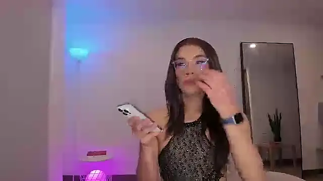 Kaarla    online show from 11/08/25, 06:06