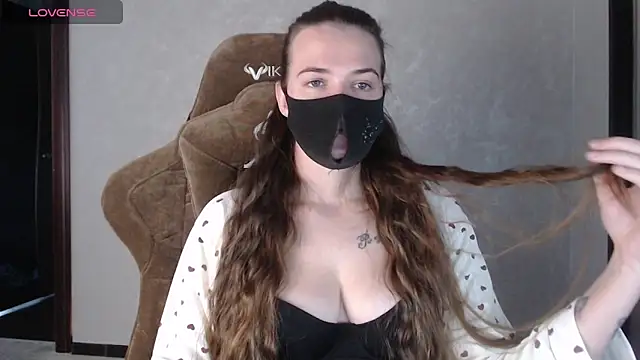 BlackM00n8 online show from 10/02/25, 09:23