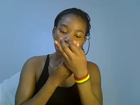 cute-alexis online show from 12/15/25, 07:58