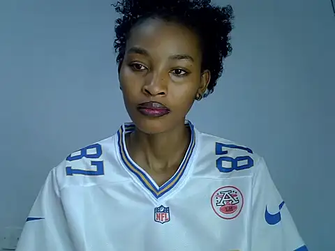 cute-alexis online show from 09/19/25, 05:44