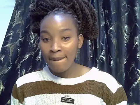 cute-alexis online show from 05/13/26, 01:29