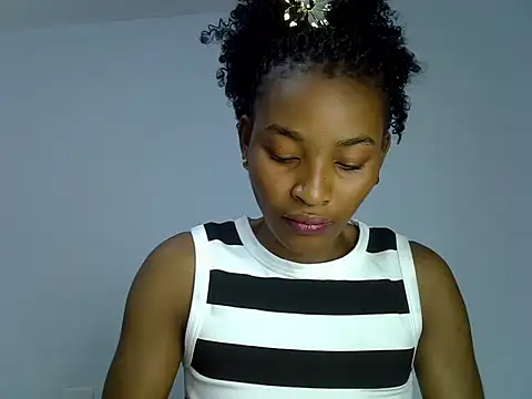 cute-alexis online show from 09/13/25, 11:21