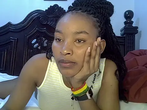 cute-alexis online show from 12/18/25, 08:23