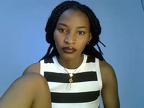 cute-alexis online show from 10/13/25, 08:27