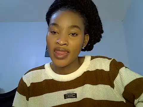 Snapshot of cute-alexis chatting on 06/17/26, 08:36 cute-alexis online show from 06/17/26, 08:36
