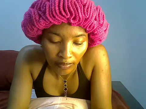 cute-alexis online show from 11/23/25, 01:21