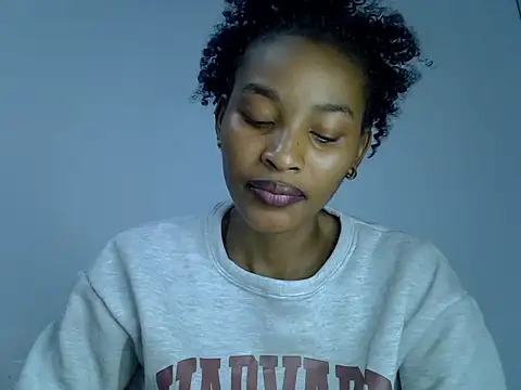 cute-alexis online show from 09/19/25, 09:30