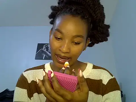 cute-alexis online show from 05/24/26, 09:31