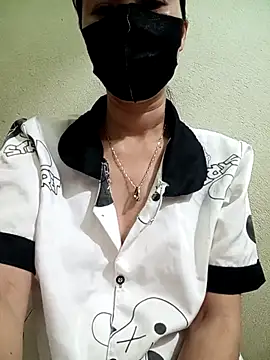 Snapshot of YunLem chatting on 03/09/25, 01:37 YunLem online show from 03/09/25, 01:37
