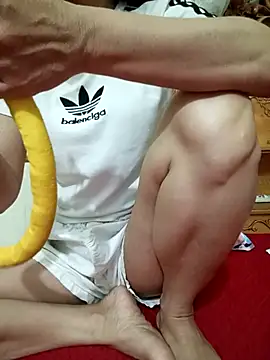 YunLem online show from 11/17/25, 02:04