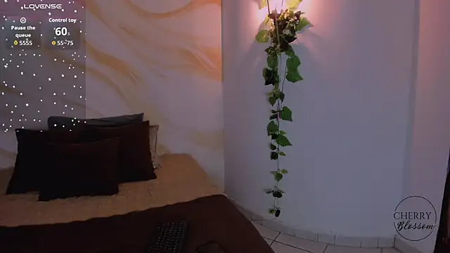 CherryBlossomm  online show from 12/02/25, 01:06