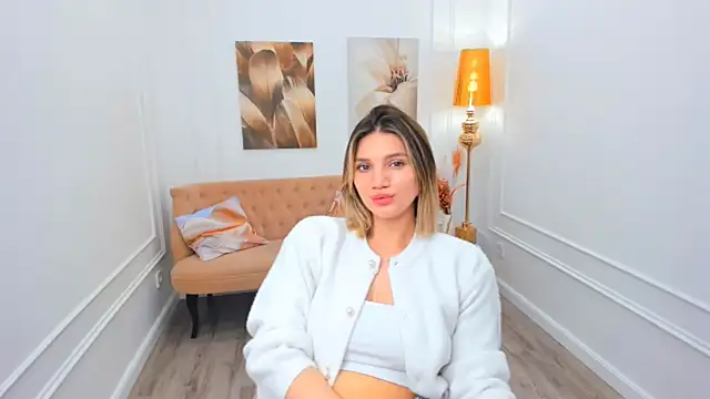 SelenaeMoore online show from 04/11/26, 07:45