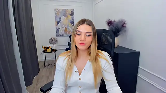 SelenaeMoore online show from 02/26/26, 04:34