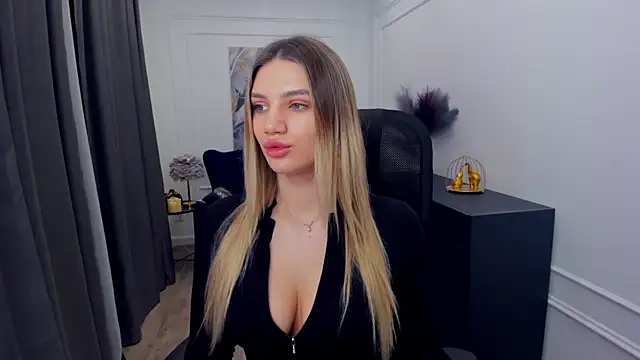 SelenaeMoore online show from 03/06/26, 03:34