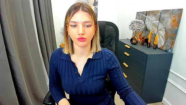 SelenaeMoore online show from 03/26/26, 03:38