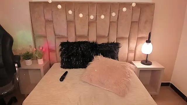 Esteff  o2 online show from 03/13/25, 01:43