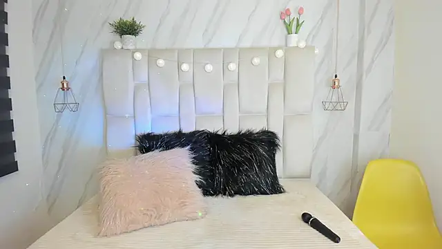 Esteff  o2 online show from 02/28/25, 08:18