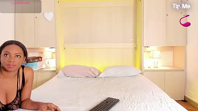 KendallRosse1 online show from 03/31/26, 04:25