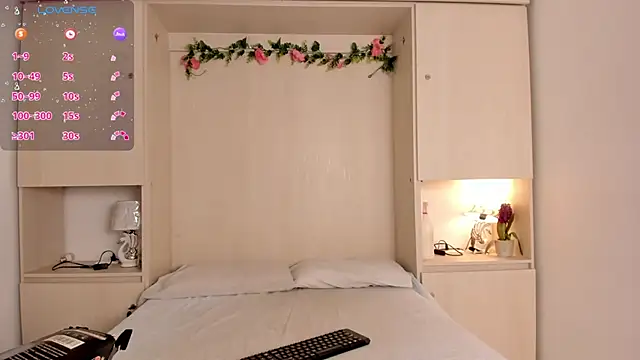 KendallRosse1 online show from 03/29/26, 12:18