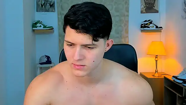 Hazzan Velez online show from 12/02/24, 11:24