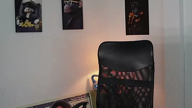 Hazzan Velez online show from 03/11/26, 12:15